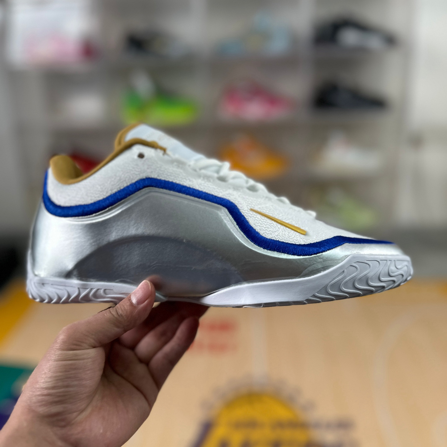 Comercio exterior LeBron 23 zapatos de baloncesto anti-torsión anti-deslizante James 23 zapatos de fútbol de combate para hombres