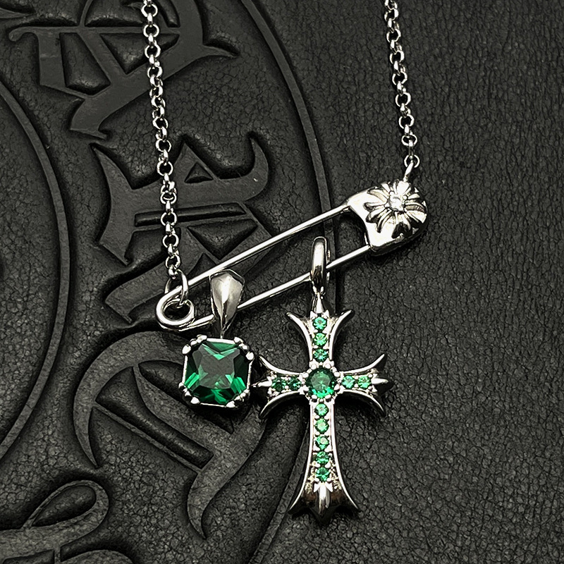 B71 Silver Green Diamond