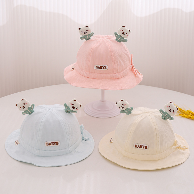 Sombrero de bebé primavera y otoño delgado sombrero de pescador sombrero de sombra pequeño bebé adorable oso tridimensional sombrero ajustable