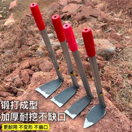 锄头;耙子;镰刀