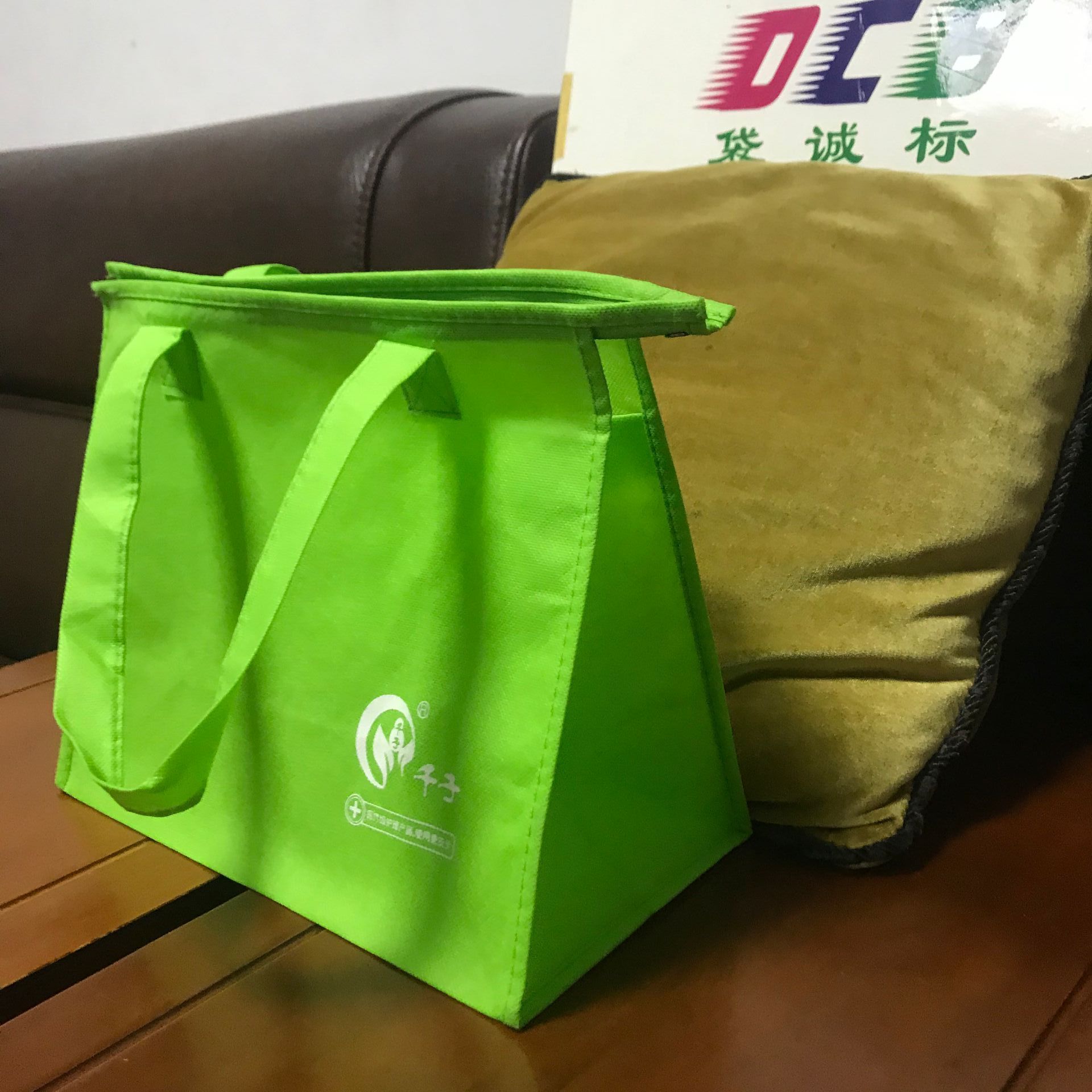 定订保温冰包无纺布保温袋铝箔海鲜礼包保鲜袋蛋糕铝膜袋制做厂家