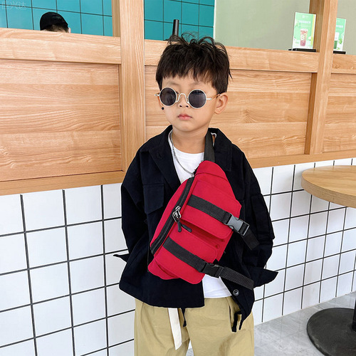 摩登潮酷男童胸包大容量帆布斜挎包韩版儿童腰包外贸批发儿童包包