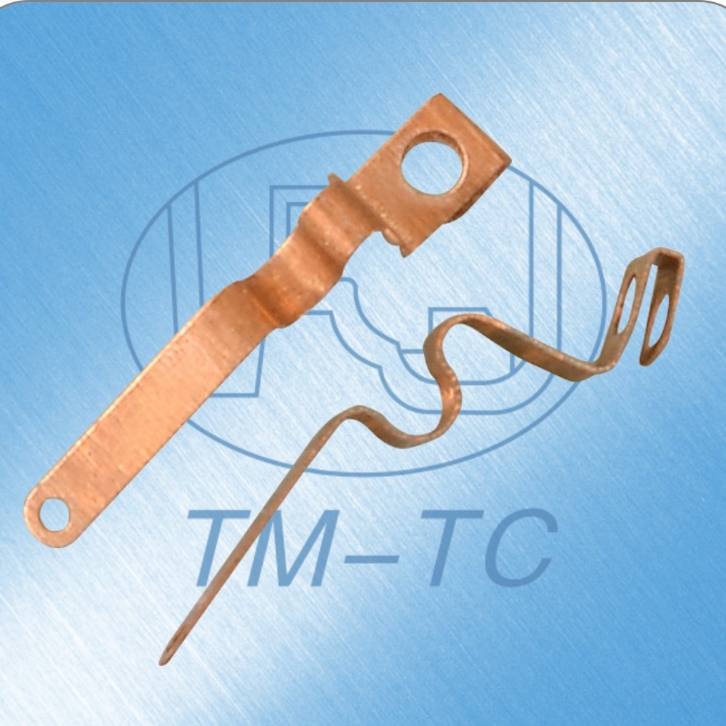 E极弹片漏电保护开关用三级断型电子类
