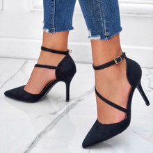 �߸�ЬŮ��Ь��ɫ�W����a�tɫ�\�ڼ������^ŮЬһ�֎���Ь