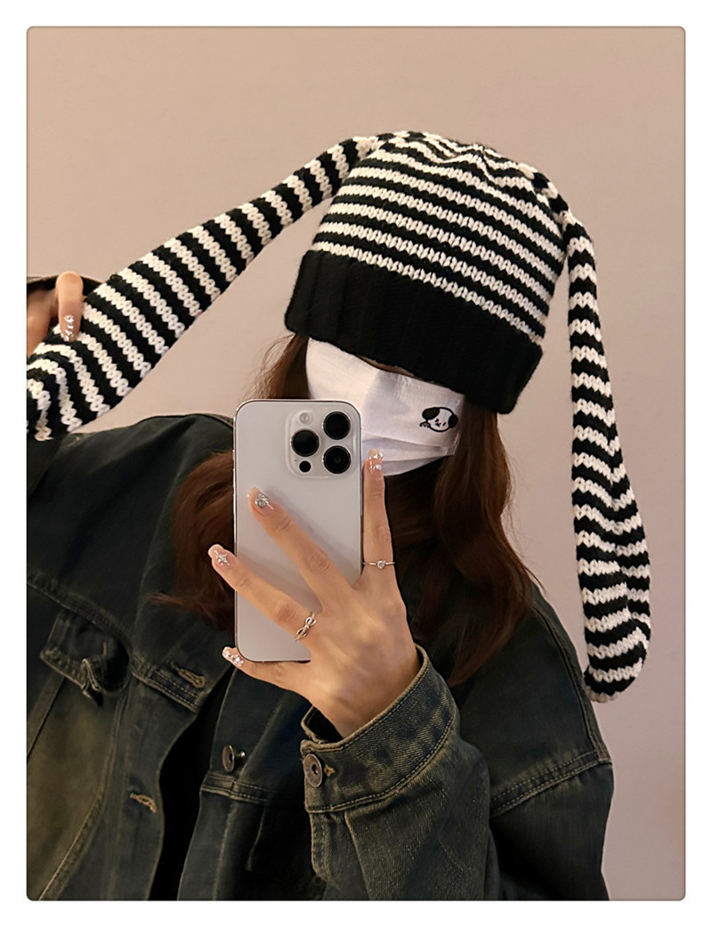 Cappello lavorato a maglia autunnale e invernale per donne con orecchie lunghe, grazioso cappello di lana a righe, calda protezione per le orecchie, cappello freddo dalla personalità unica_voghion.com
