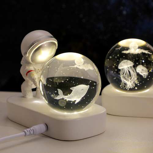Creative Astronaut Starry Night Lamp Office Desk Light Decor Atmospheric Lamp Ornament Birthday Gift for Men