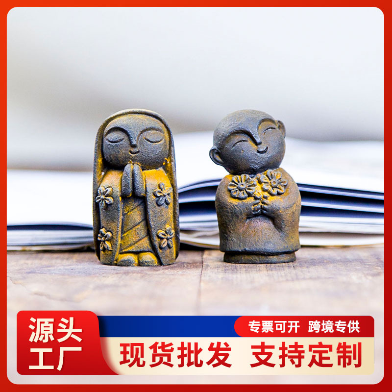 선(禪)의 영감을 받은 창의적인 일본식 작은 스님 명상 장식품, 가정 거실, 차실, 작업 공간, 책상 장식품