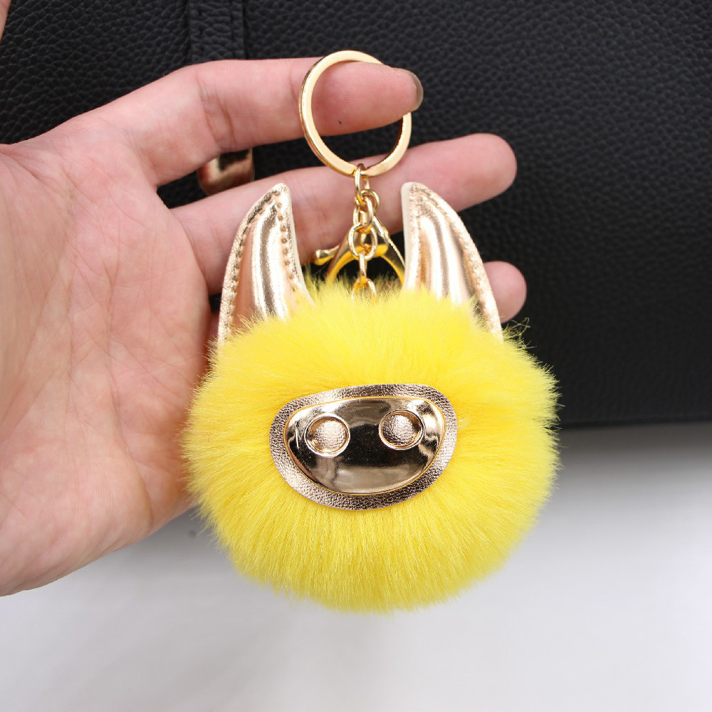 Nouveau Sac De Boule En Peluche Cochon Mignon Brillant Accessoires Pendentif Porte-clés Pendentif Boule En Peluche display picture 12