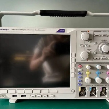 租售/回收Tektronix泰克DPO3034/4054/4034四通道混合信号示波器