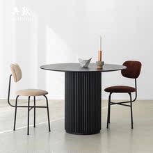 北歐現代簡約家用小戶型全實木圓餐桌設計師網紅羅馬柱岩板圓桌