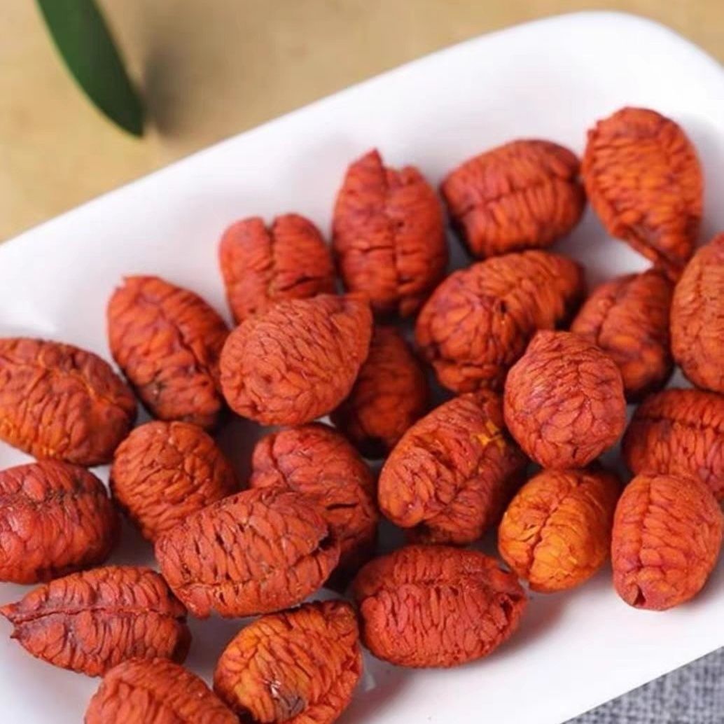 Long Lin Guo Dragon Scale Fruit Dried Longdan Guo Herbal Seeds 100g Bottle key features