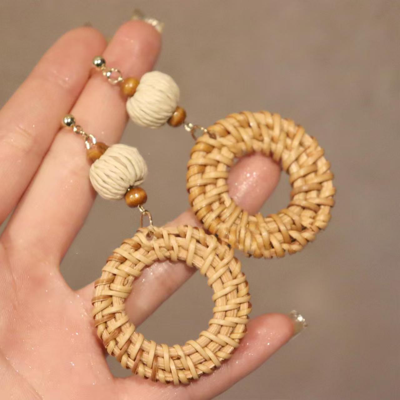 Caña de caída pendientes simple gancho bohemio nicho de moda temperamento de alta sensación auriculares al por mayor mujeres image 5