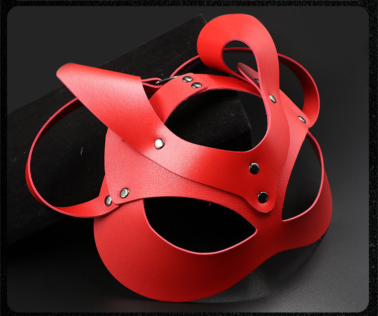 Jiuai SM Ghost Face Eye Mask, Black-Red PU Blindfold for Couples — detail image 11