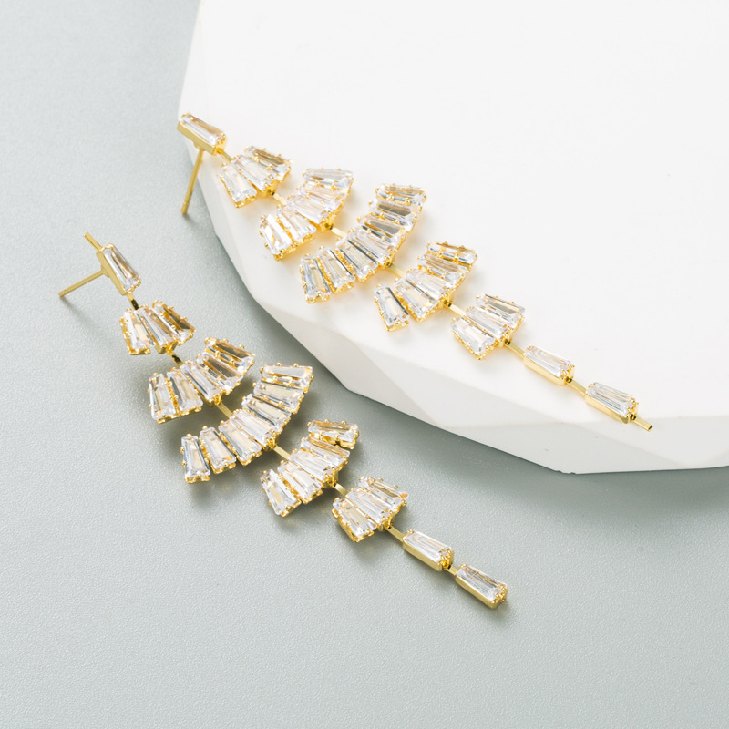 Fashion Sector Copper Inlay Zircon Drop Earrings 1 Pair