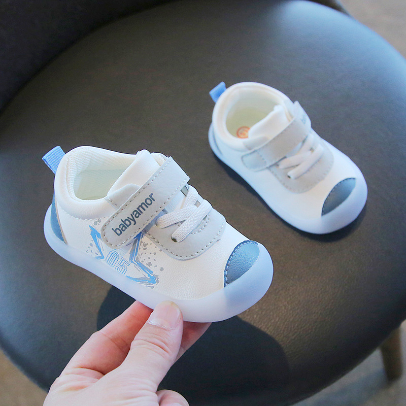 Bebé Niño Zapatos delanteros zapatos de bebé primavera y otoño de las mujeres de fondo suave antideslizante 0-1-2 años de edad nueve meses de otoño zapatos de los niños 3