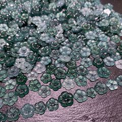 小さい花の桃の花の氷の青い緑の水の危険な材料の翡翠の四会市の玉器の卸売りの危険な材料の玉の部品の卸売り