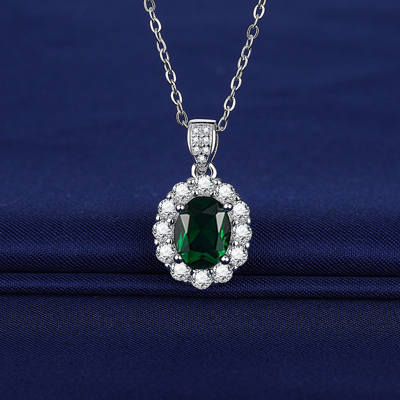 Collier émeraude T42