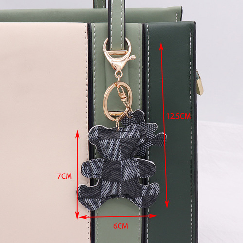 PU leather bear couple key chain pendant creative car bag leather bear key chain pendant factory wholesale