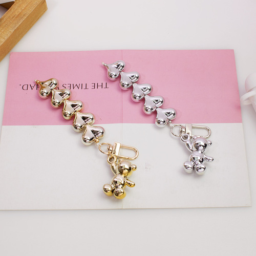 Silver cold style love pendant, creative sweet and cool bear heart-shaped beaded car keychain, headphone bag accessories