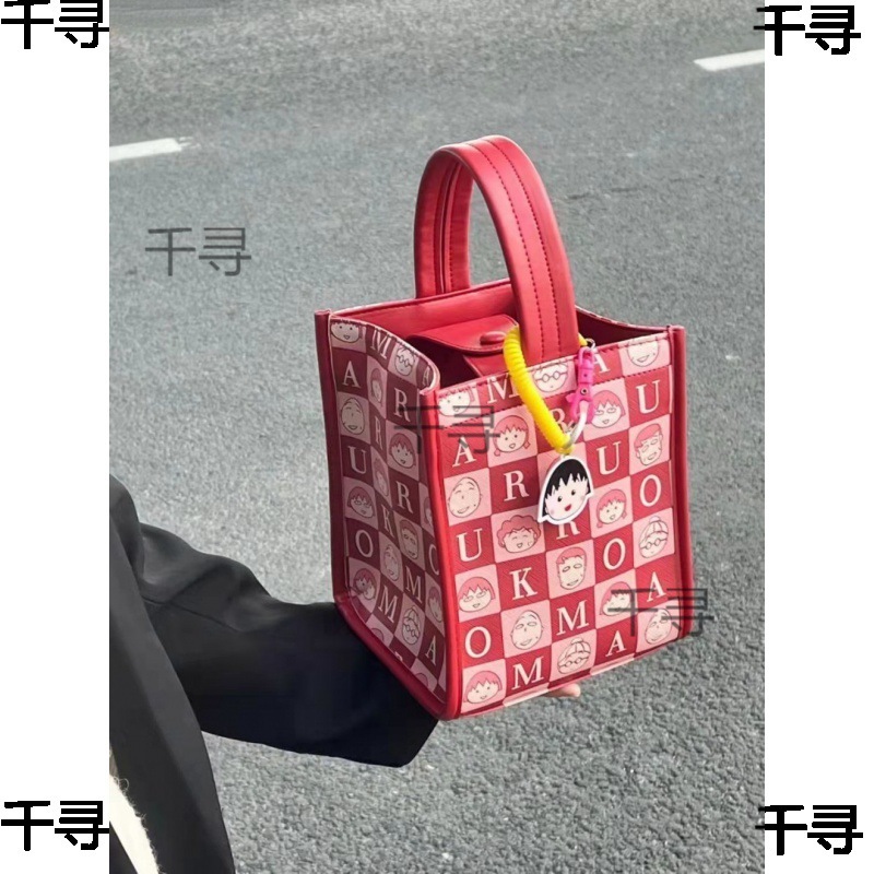 新商品のちびまる子ちゃんと同じデザインのカバンが可愛いです。|undefined