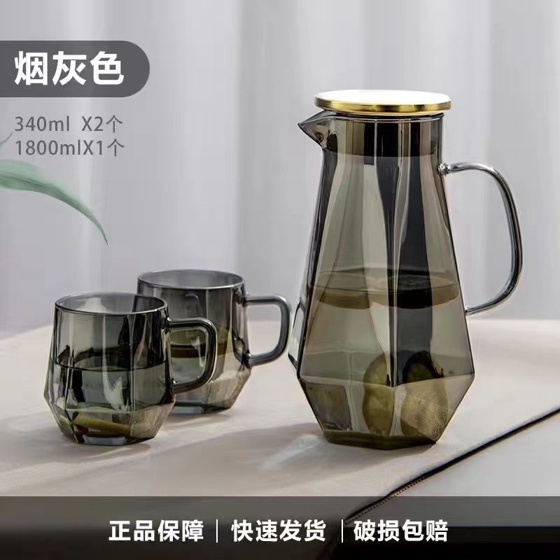 冷たい水筒感ガラスコップ家庭用セットリビングルームの冷たい水筒コップ棚の軽い贅沢源工場の卸売り|undefined