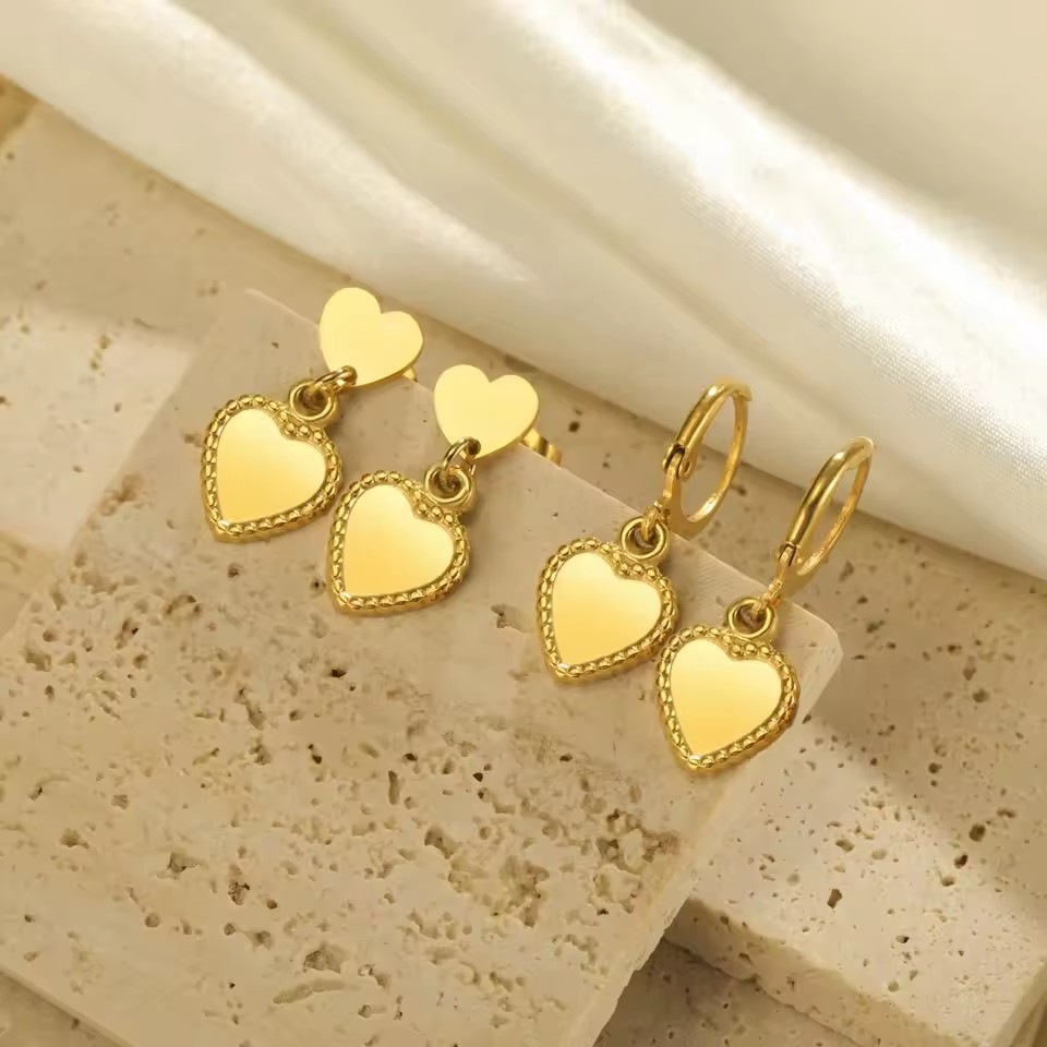 Pendant heart shaped