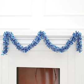 圣诞树;圣诞装饰品;圣诞花环