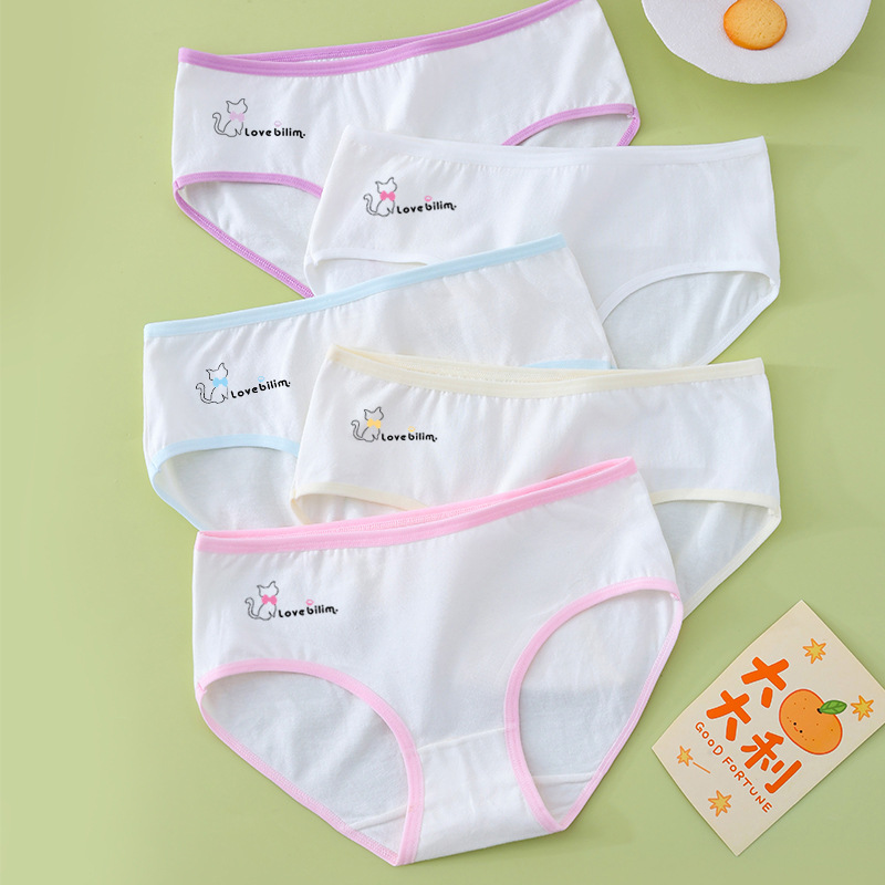 Cotton underwear for teenage girls during puberty, high school girls, middle school girls, elementary school girls, children's briefs without chamois, cartoon pants.