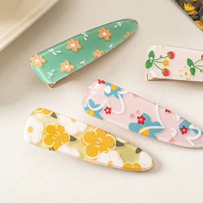 10g Weight Hair Clip Hair Accessories Type 1 Piece Quantity Holiday, Daily Occasion Acrylic Material Plumeria Pattern All Seasons Season Women's Gender Sweet, Pastoral Style Sweet Pastoral Women's Plumeria Acrylic Hair Clip 10