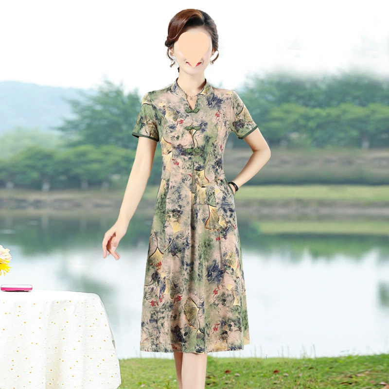 Летнее платье мамы с короткими рукавами 2025, новый стиль, благородная и стильная юбка длиной до колена для людей среднего и пожилого возраста, юбка для скрытия живота и стройности.