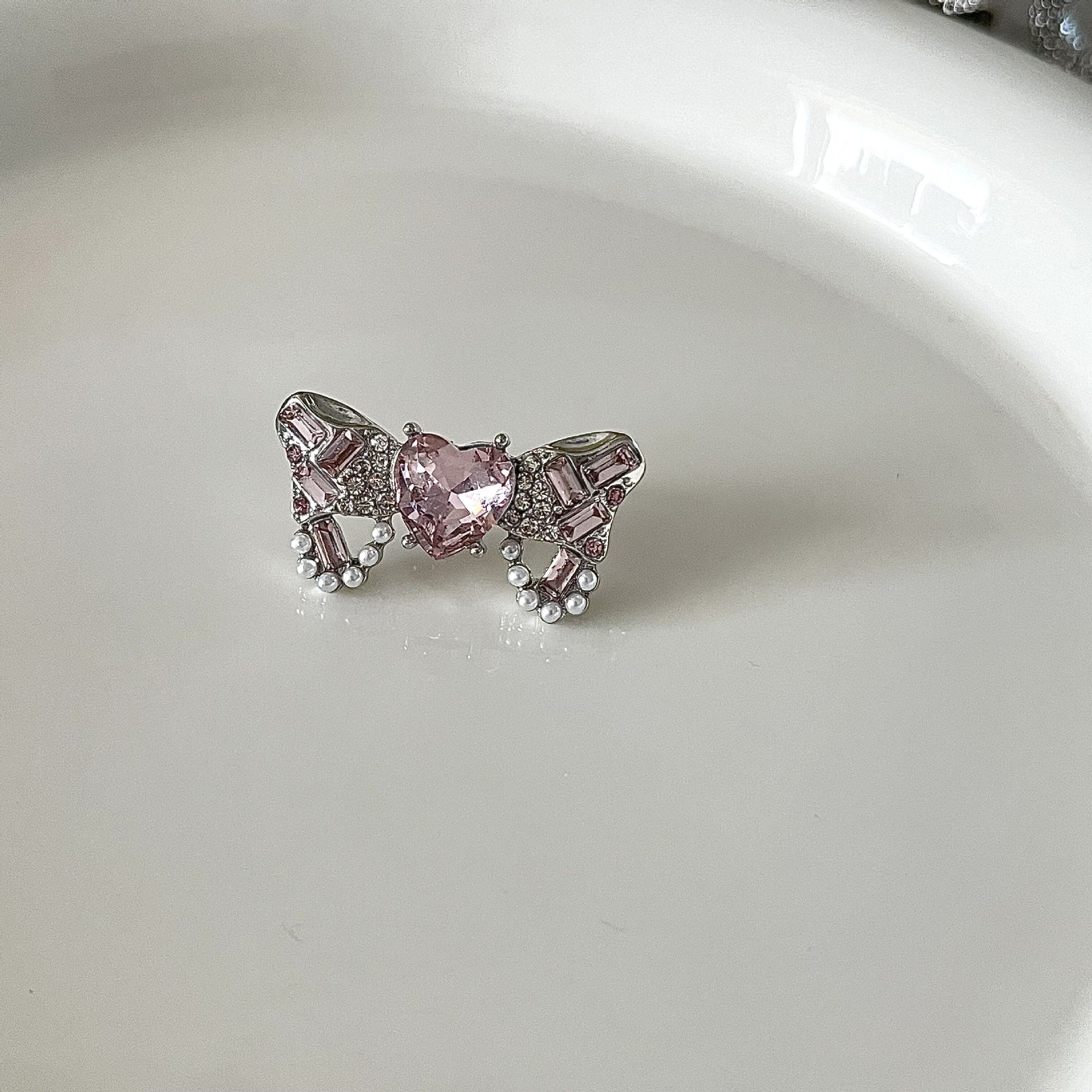 Fashion Heart Shape Alloy Inlay Rhinestones Womenu0027S Pendant Necklace