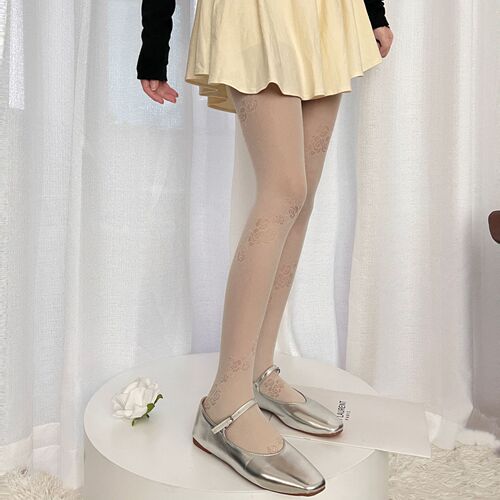 Japanese white silk pure lust style French gentle retro flower surround pantyhose twill rose stockings lolita