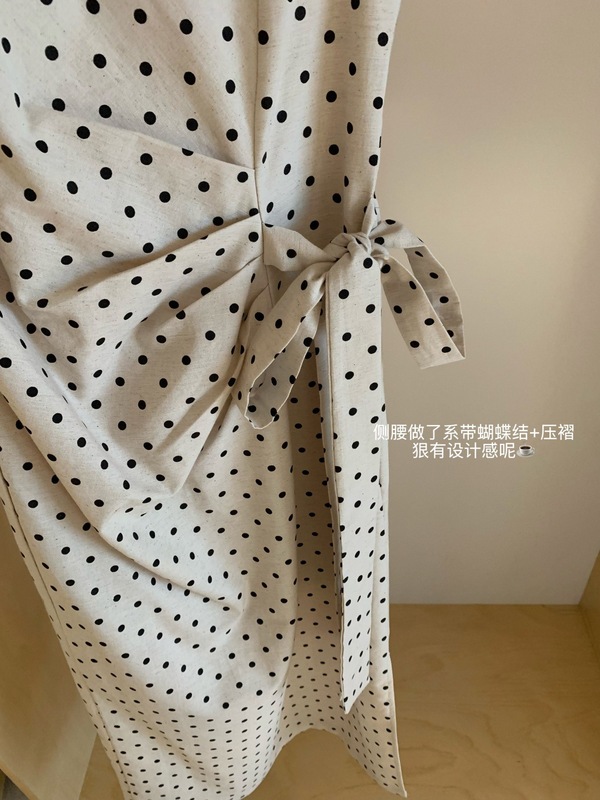 【WGWE】6687高级感套头气质圆领背心波点裙女法式侧收腰连衣长裙|undefined