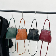 �羳�͹�Ӣ���L����A�ڰ�Ů�¿���ٴ�μ���߼���С��б���