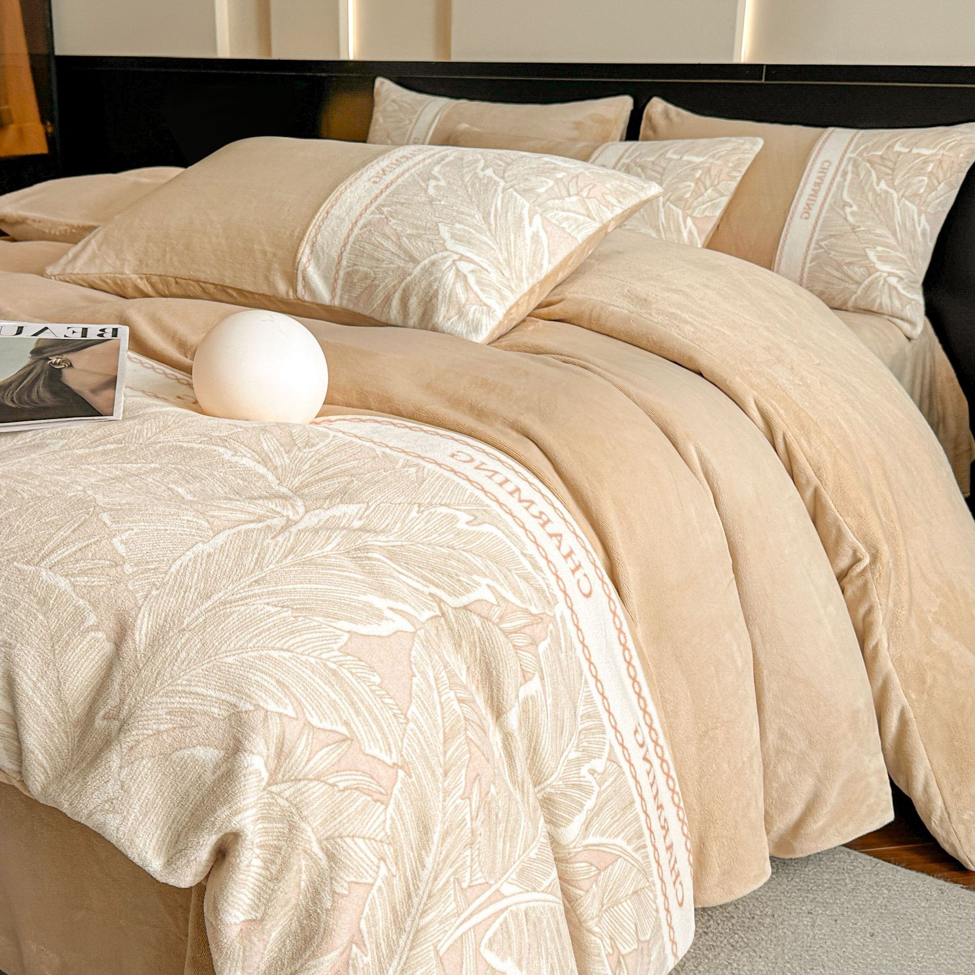 1688厳選連名A類冬5D彫刻牛乳パイル4点セット両面パイルシーツカバーが厚く保温されている