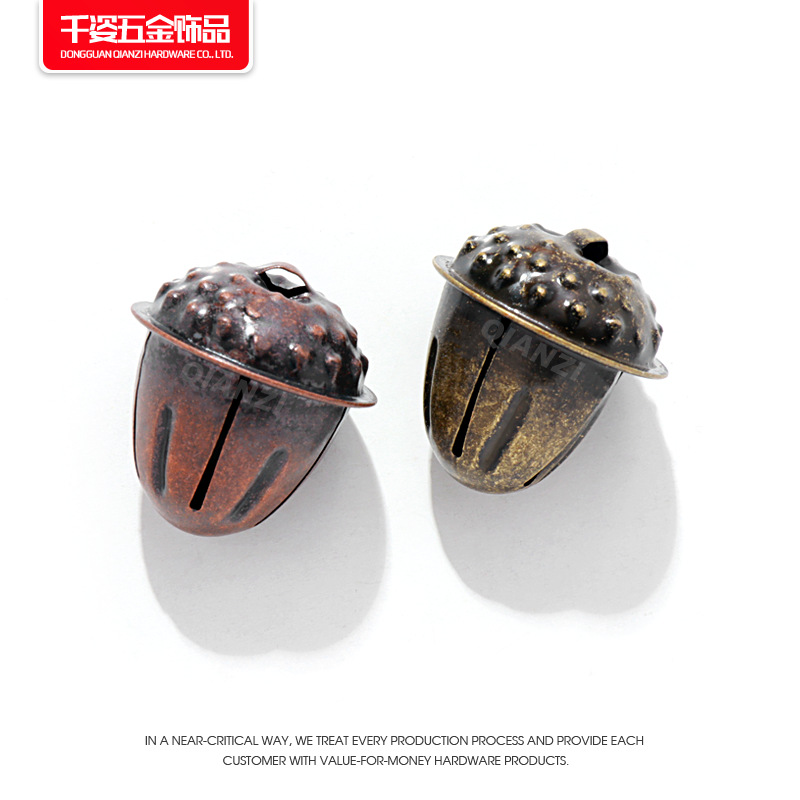 古铜色橡木果铃铛17