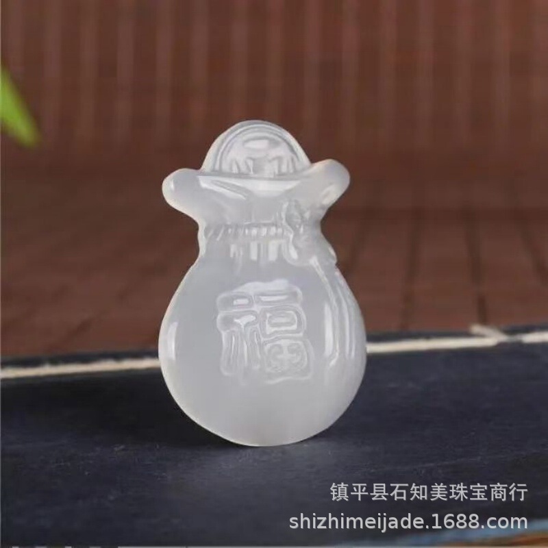 氷玉白玉弥勒仏玉ペンダント男女兼用瑪瑙祥雲ロック貔貅各種ペンダント在庫直販|undefined