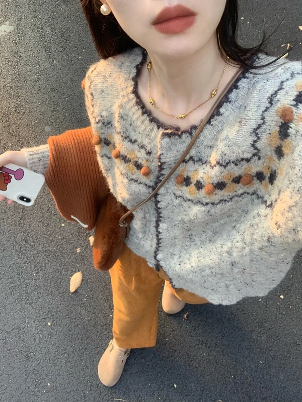 高级感超好看毛衣女秋季小众上衣慵懒风软糯外套灰色针织开衫外穿|undefined