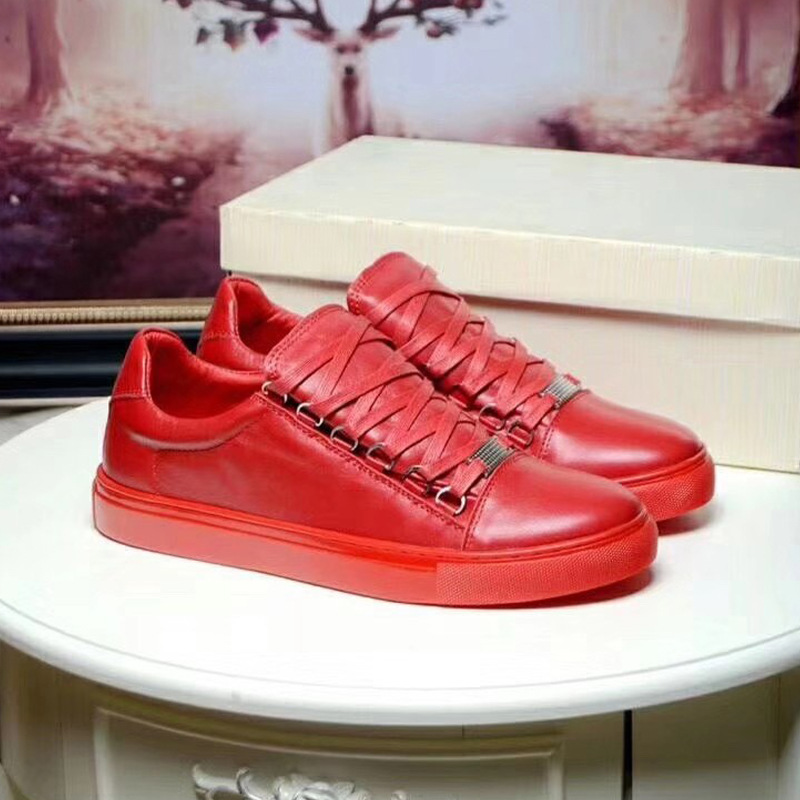 Station européenne et américaine, vente en gros internationale de produits de luxe, commerce extérieur transfrontalier, exportation, vêtements respirants pour hommes_voghion.com