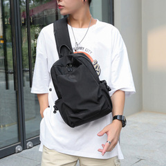 2021新型男性の胸のカバンの新型ファッションブランドはカバンのリュックサックにまたがります。