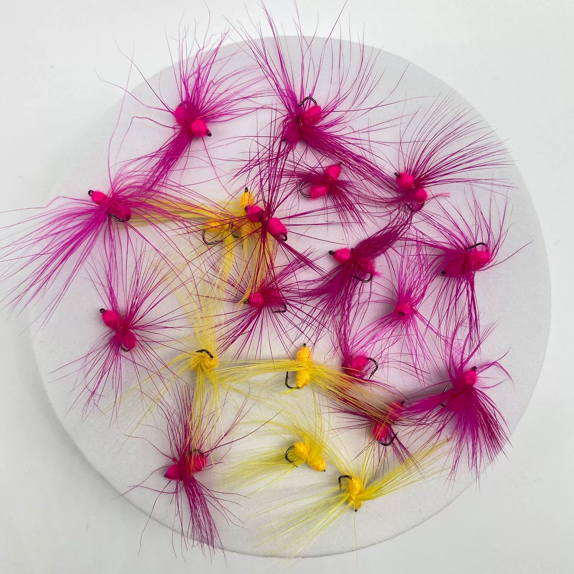 Luya fly hook micro-bad poisonous mosquito feather red ant bionic butterfly nanoworm mung bee flies small bee fake bait
