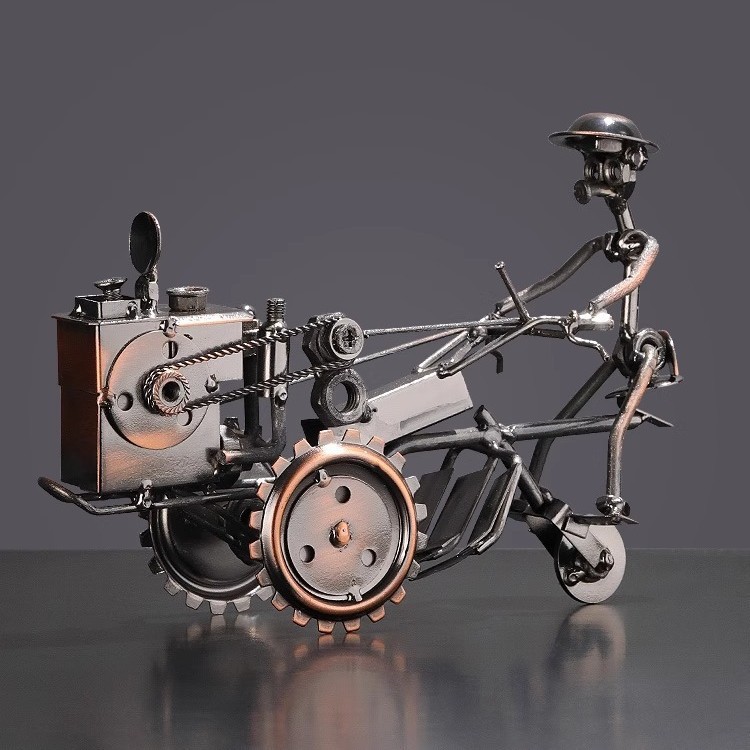 Motocicleta de hierro forjado modelo de locomotora de metal moderno escritorio pequeño decoración de armario de vinos decoración de armario de televisión