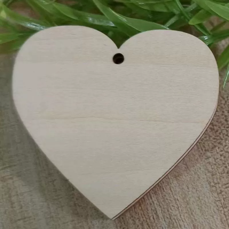 Оптовая деревянная DIY маленькая пустая древесная стружка в форме любви ручная роспись граффити с пеньковой веревкой лазерная резка декоративный кулон