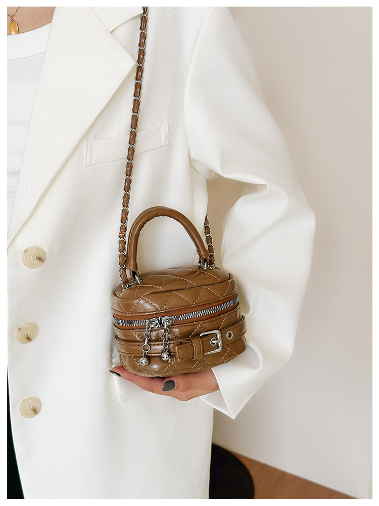 175g Weight Sewing Thread Fashion Element Zipper Closure Type Single Shoulder Strap Strap Type Shoulder Bag Bags Type Daily, Shopping Occasion pu Material Lingge Pattern All Seasons Season Girl'S Gender Basic Style Square Shape Girl'S Pu Lingge Basic Sewing Thread Square Zipper Shoulder Bag 16