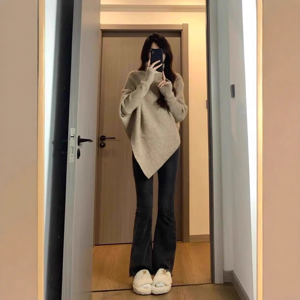 High-Neck Irregular Design Sweater for Women, Autumn and Winter Korean Style, Loose and Lazy Style, Soft and Thick Knit Top
