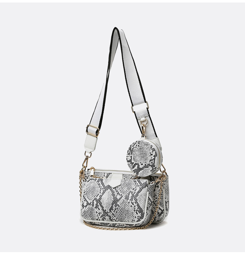 Wholesale Snake Pattern One-shoulder Messenger Small Square Bag Nihaojewelry display picture 27