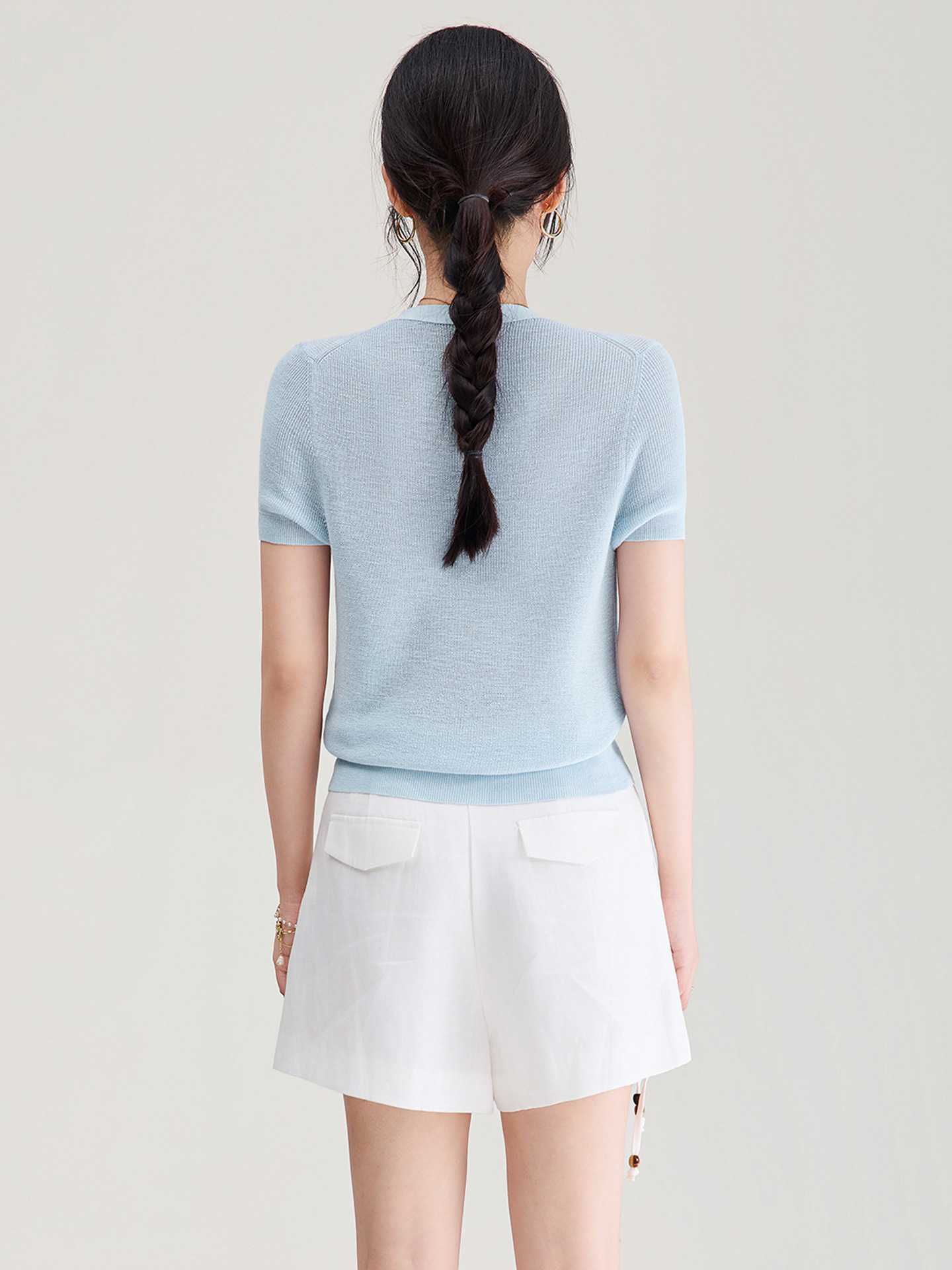 Áo cardigan nữ cổ V dệt kim sợi lanh siêu mịn, cúc màu, thoáng mát mùa hè — xanh lam