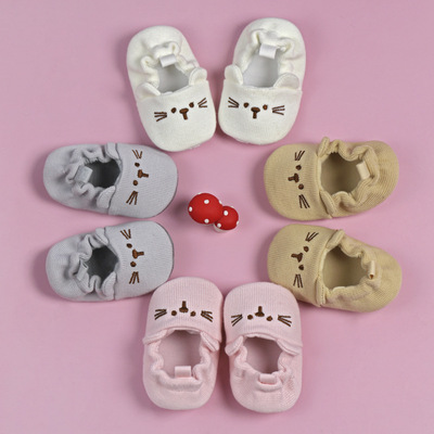 Spring and autumn payment Cartoon 0-1 Baby toddler shoes Knitted woolen shoes non-slip soft sole newborn child Baby Shoes