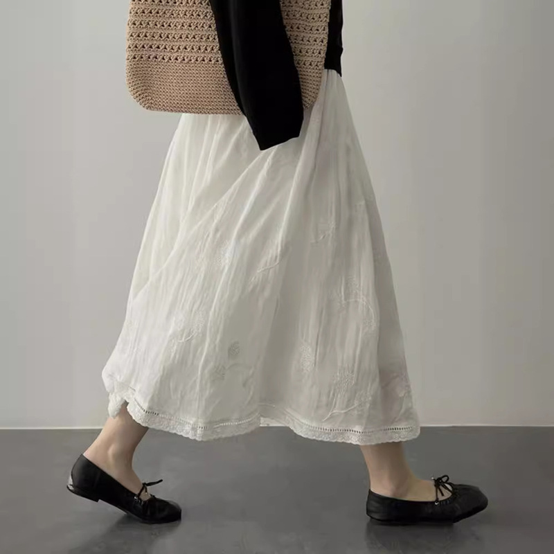 Artistic Super Fairy Cotton and Linen Embroidered White Skirt Women's Early Spring New A- Line Long Skirt Slimming Elegant Overskirt Spring and Summer Artistic Super Fairy Cotton and Linen Embroidered White Skirt Women's Early Spring New A- Line Long Skirt Slimming Elegant Overskirt Spring and Summer