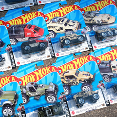 HOTMOKA新軍事合金戰車系列小跑車合金車模男孩玩具車賽車擺地攤